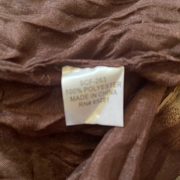 Fashion Scarf - Picture 4 of 4